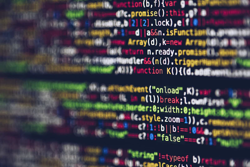 Código de un sistema mostrado de cerca en una pantalla