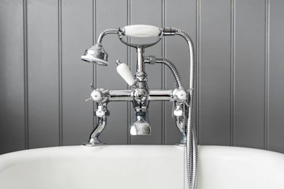 gray stainless steel bathtub faucet
