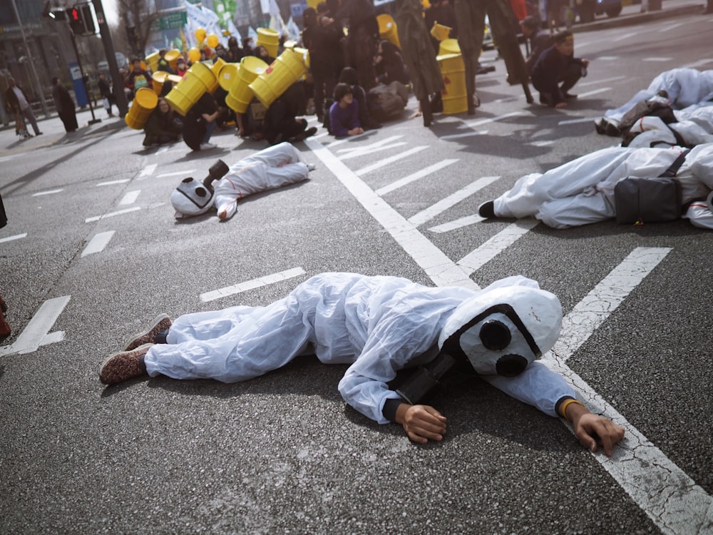 traje blanco de la persona