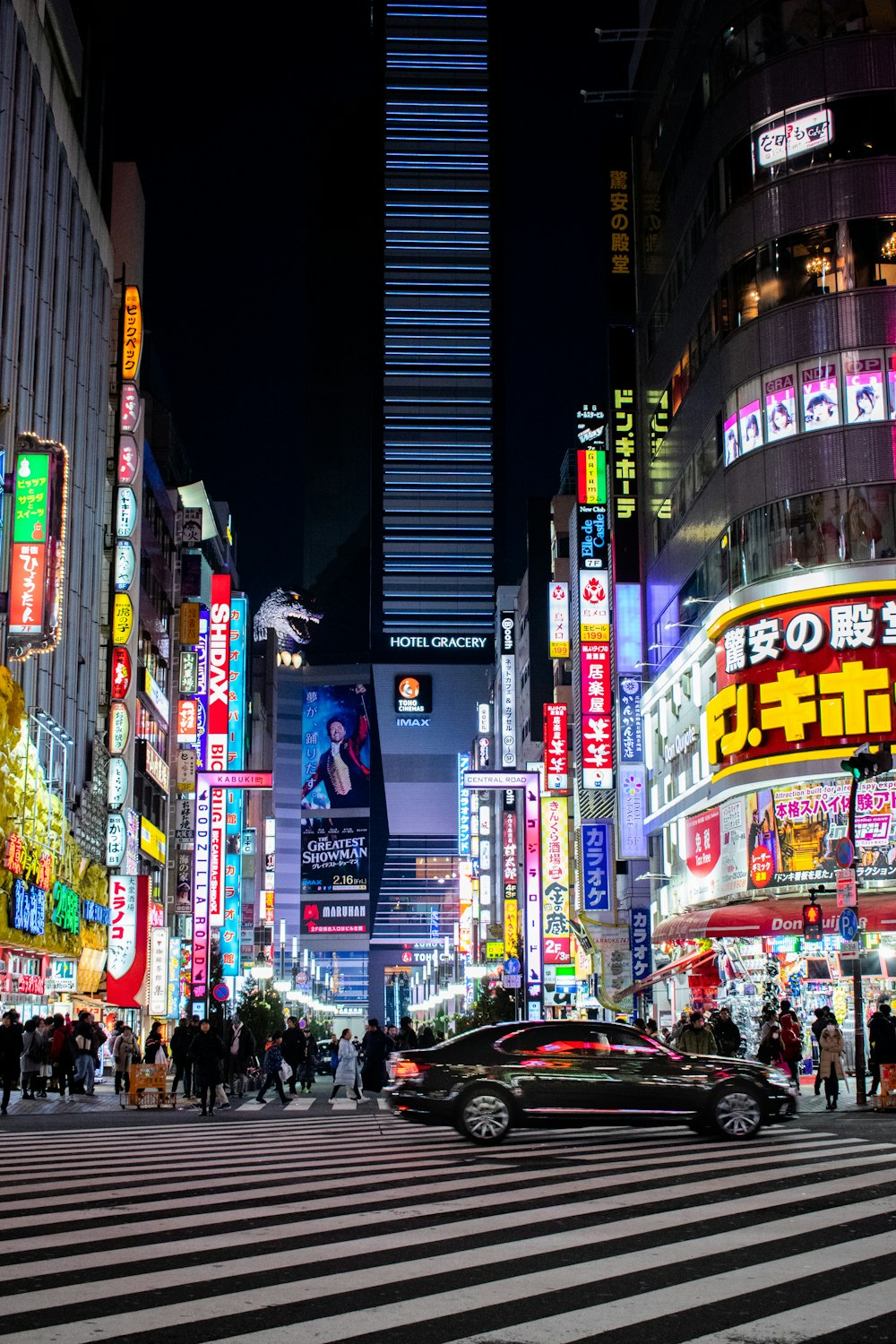 ciudad durante la noche