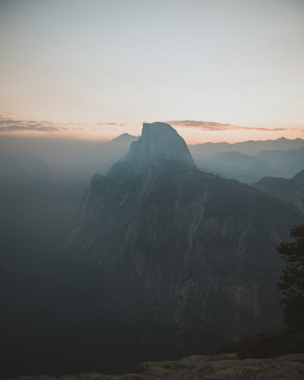 gray rock mountain