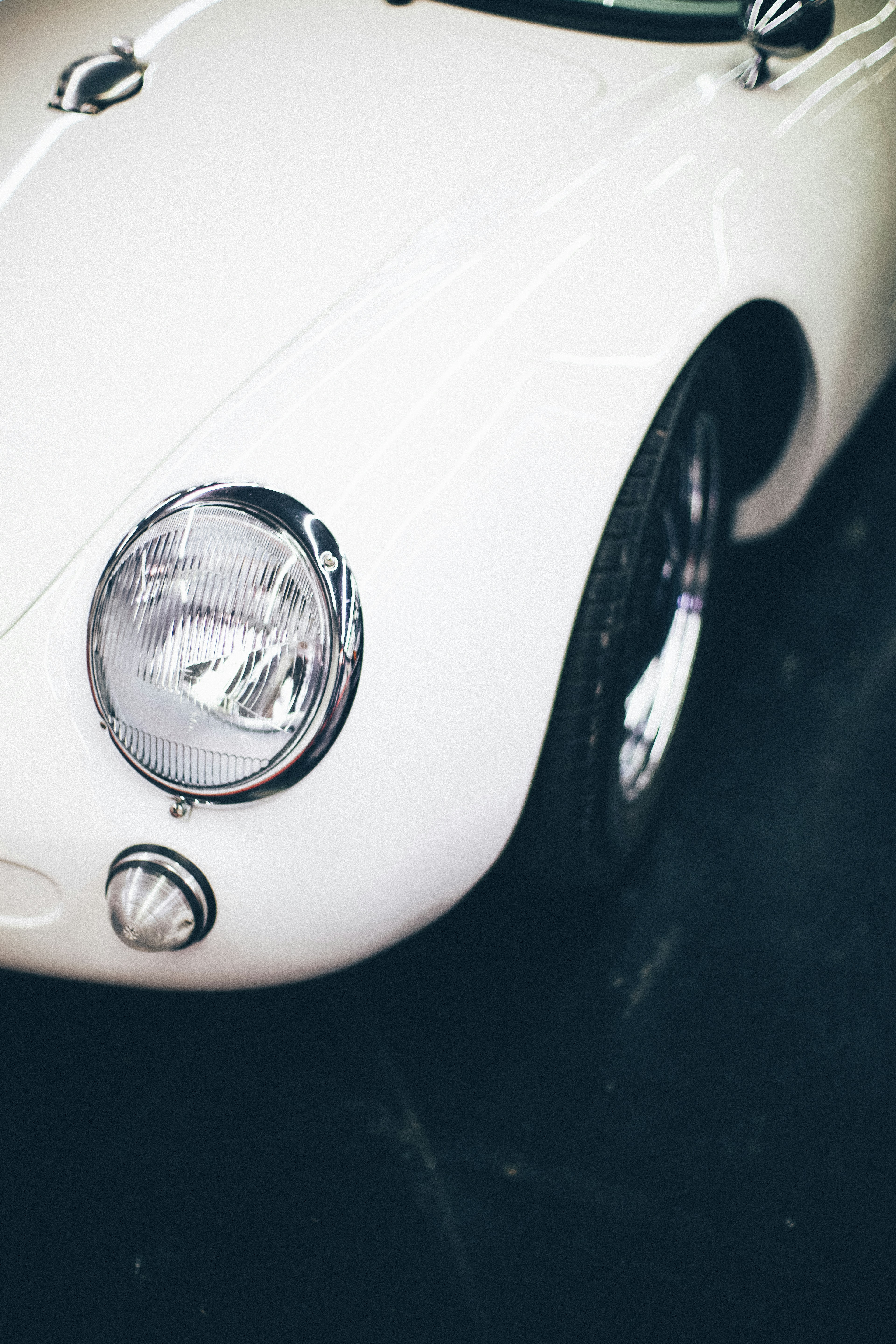 Made with Canon 5d Mark III and loved analog lens, Leica Summilux-R 1.4 / 50mm (Year: 1983)