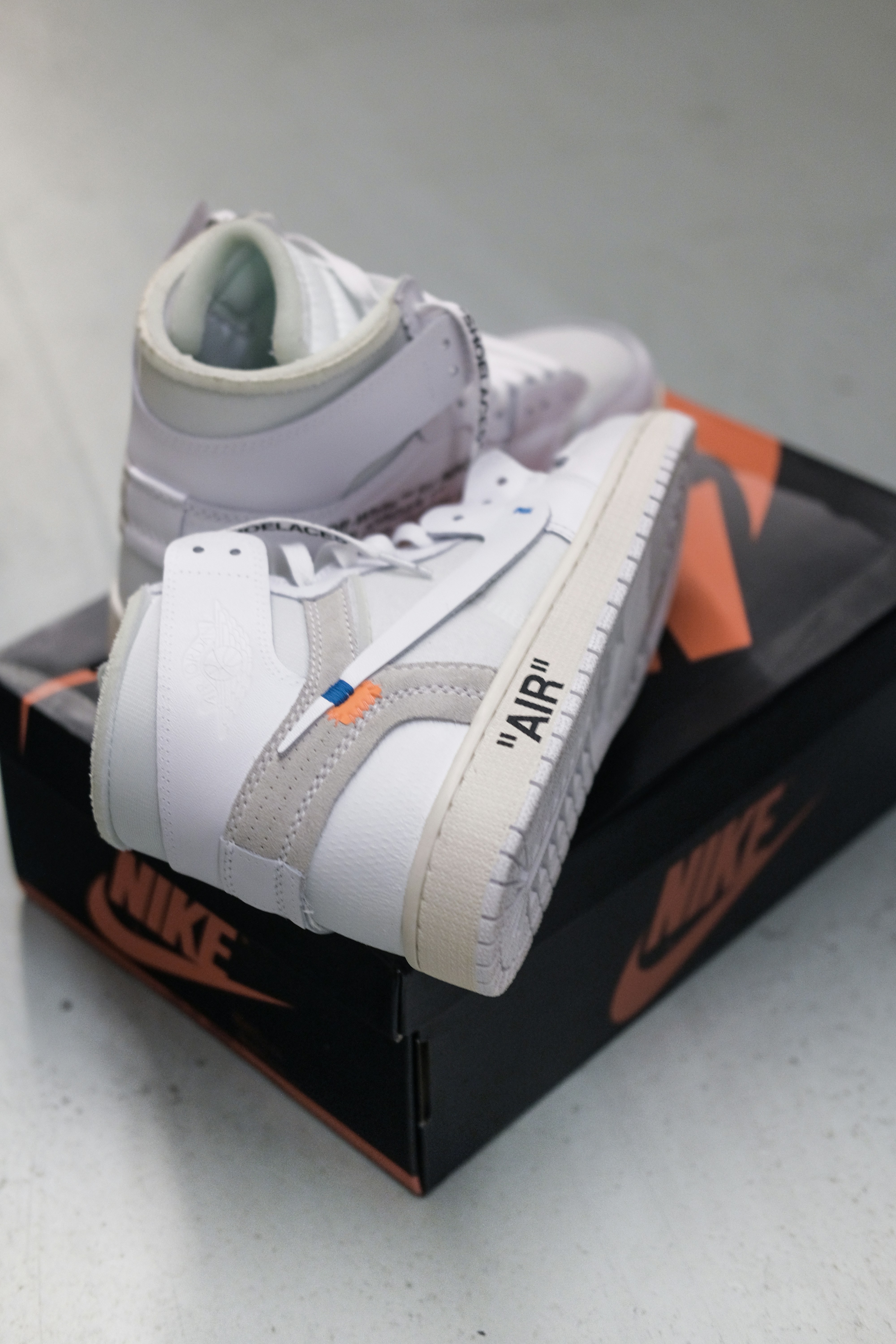 sepatu Nike Air putih