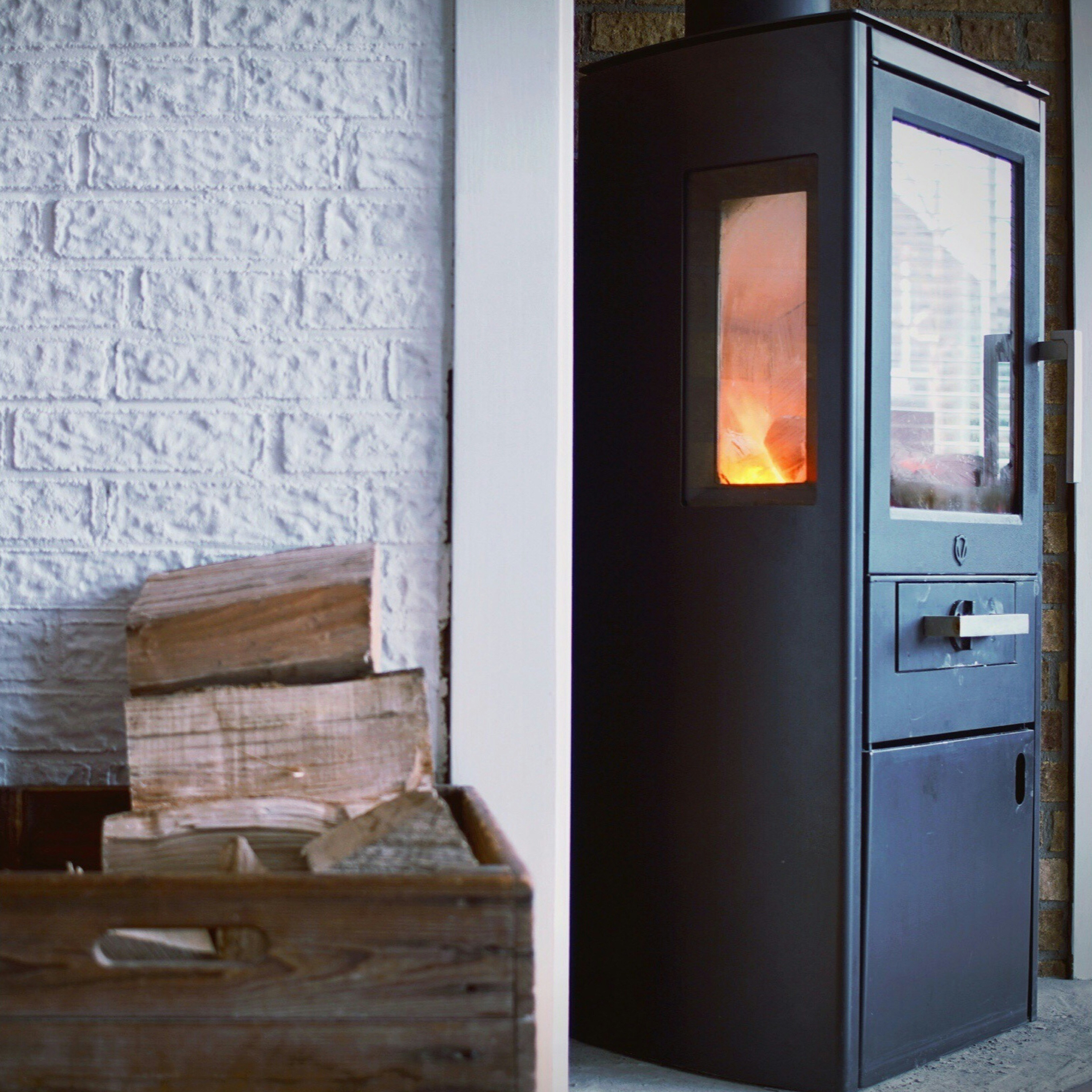 Wood Stove Pictures Download Free Images On Unsplash