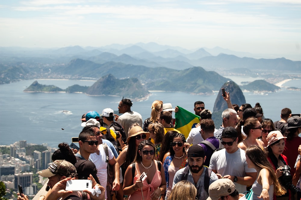 crowd of people during daytime