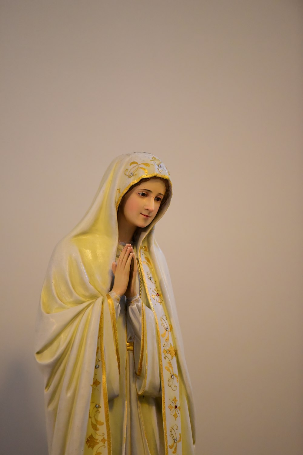 Virgin Mary statue