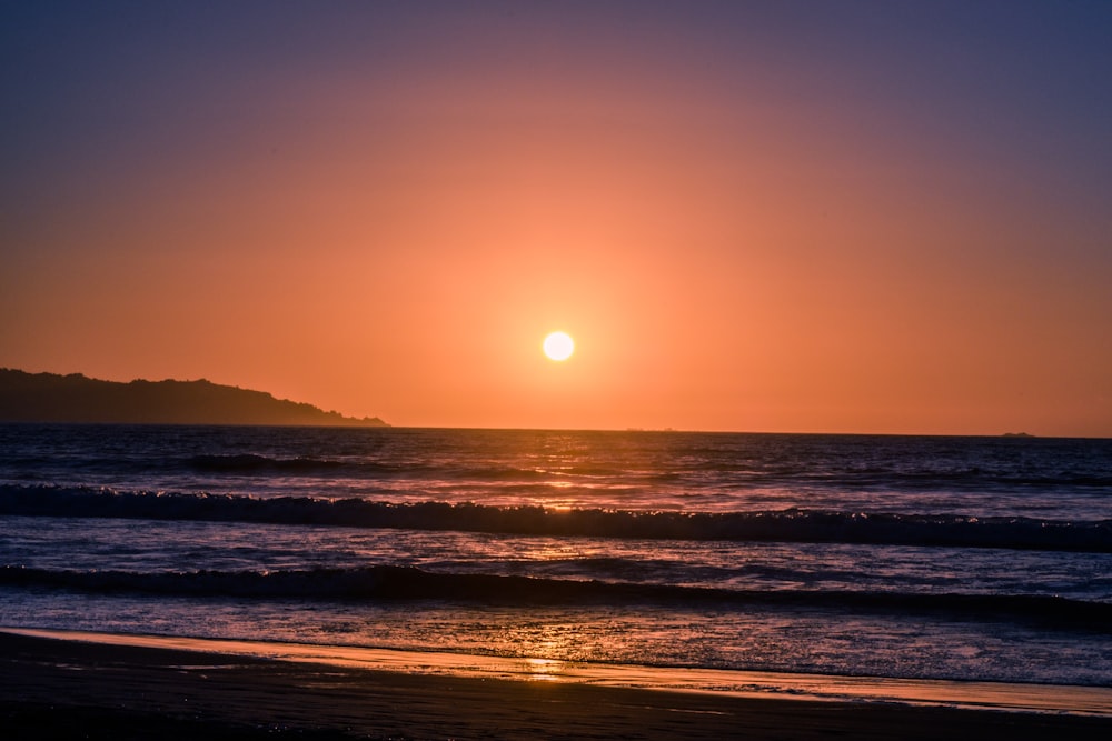 silhouette photography of beach