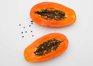 sliced papaya fruit