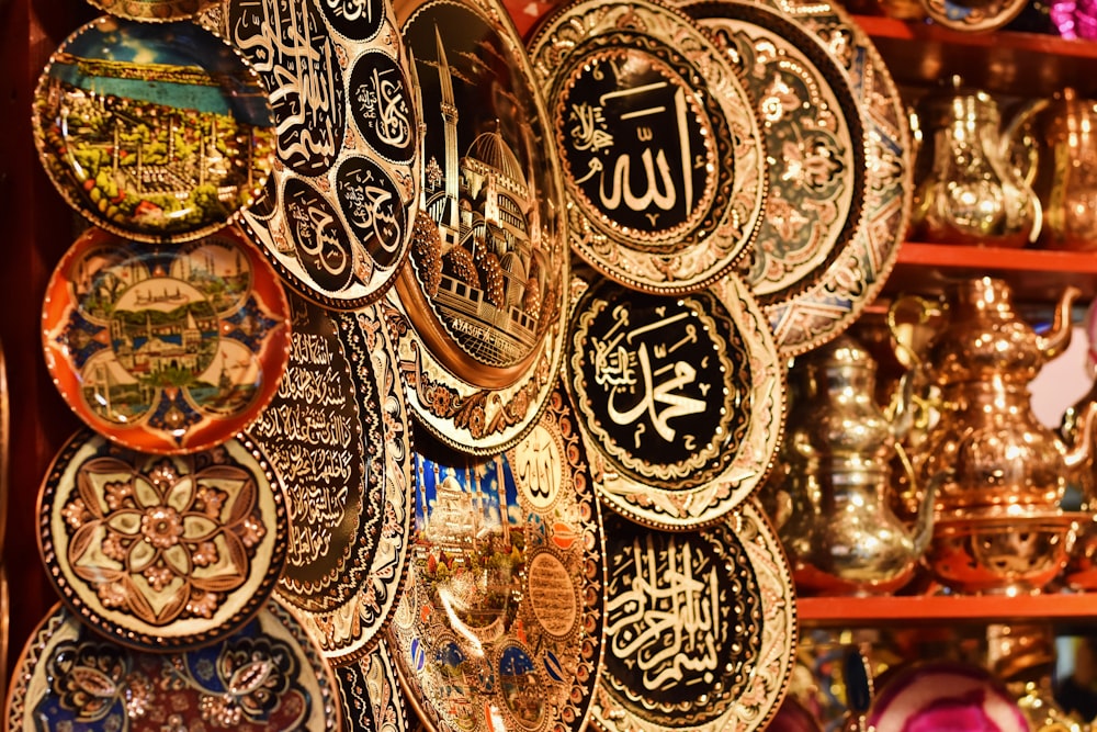 shallow focus photo of decorative plates