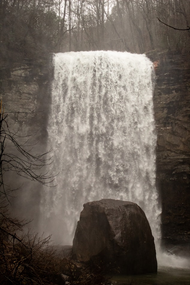 Hemlock Falls