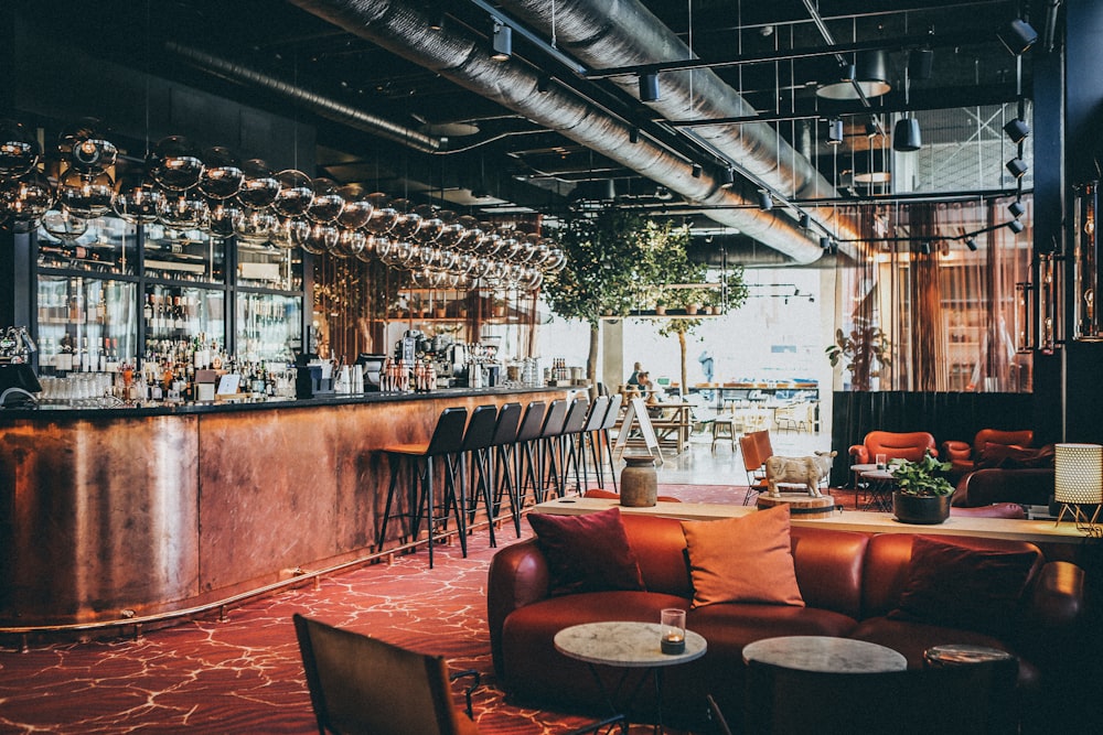 7 Different Moods of Bar You Need to Experience