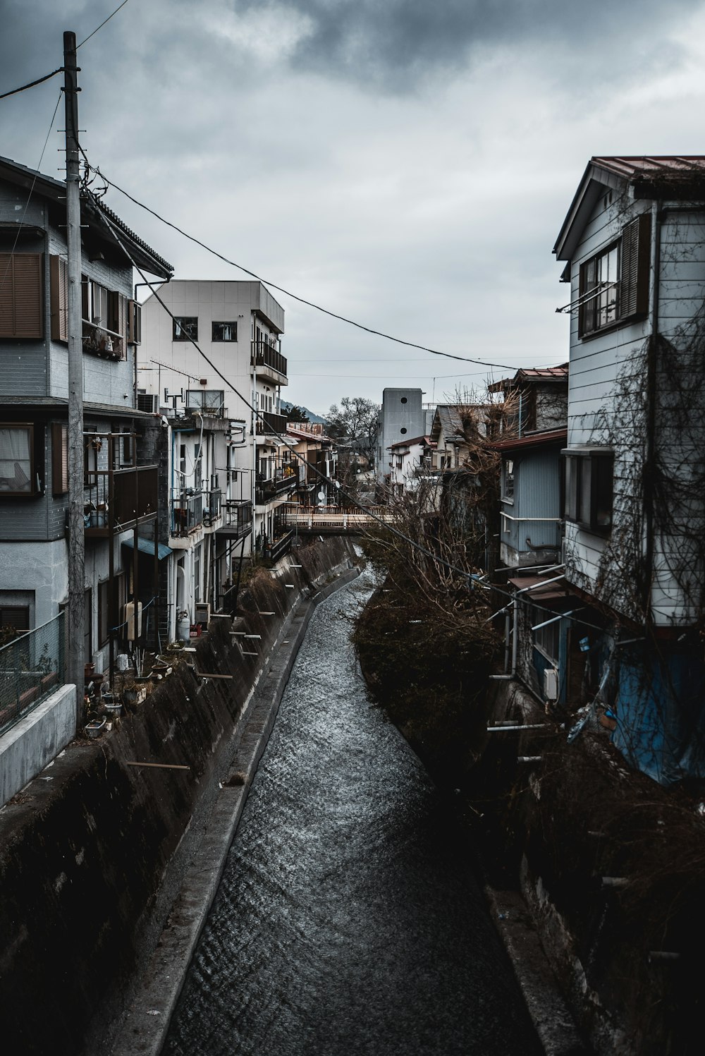 canal inline of houses and building