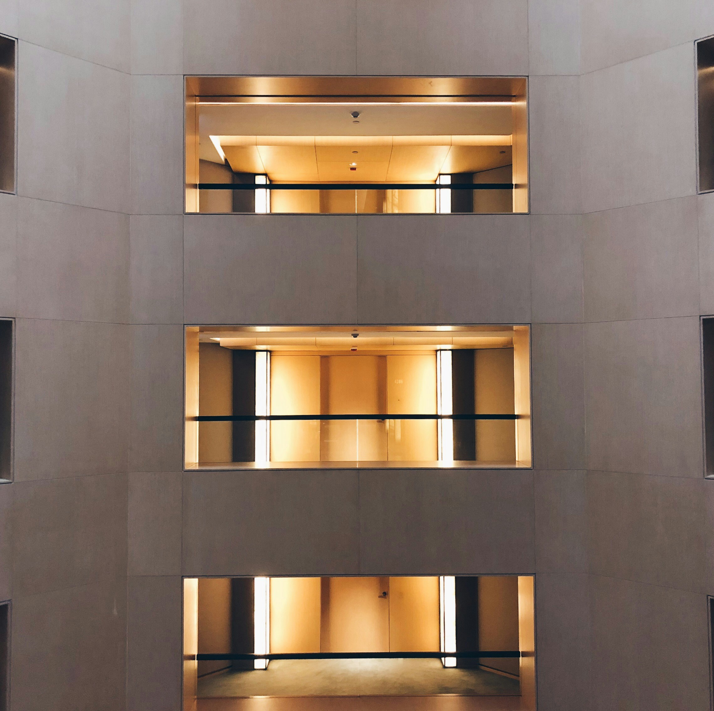 Photo by jonspectacle