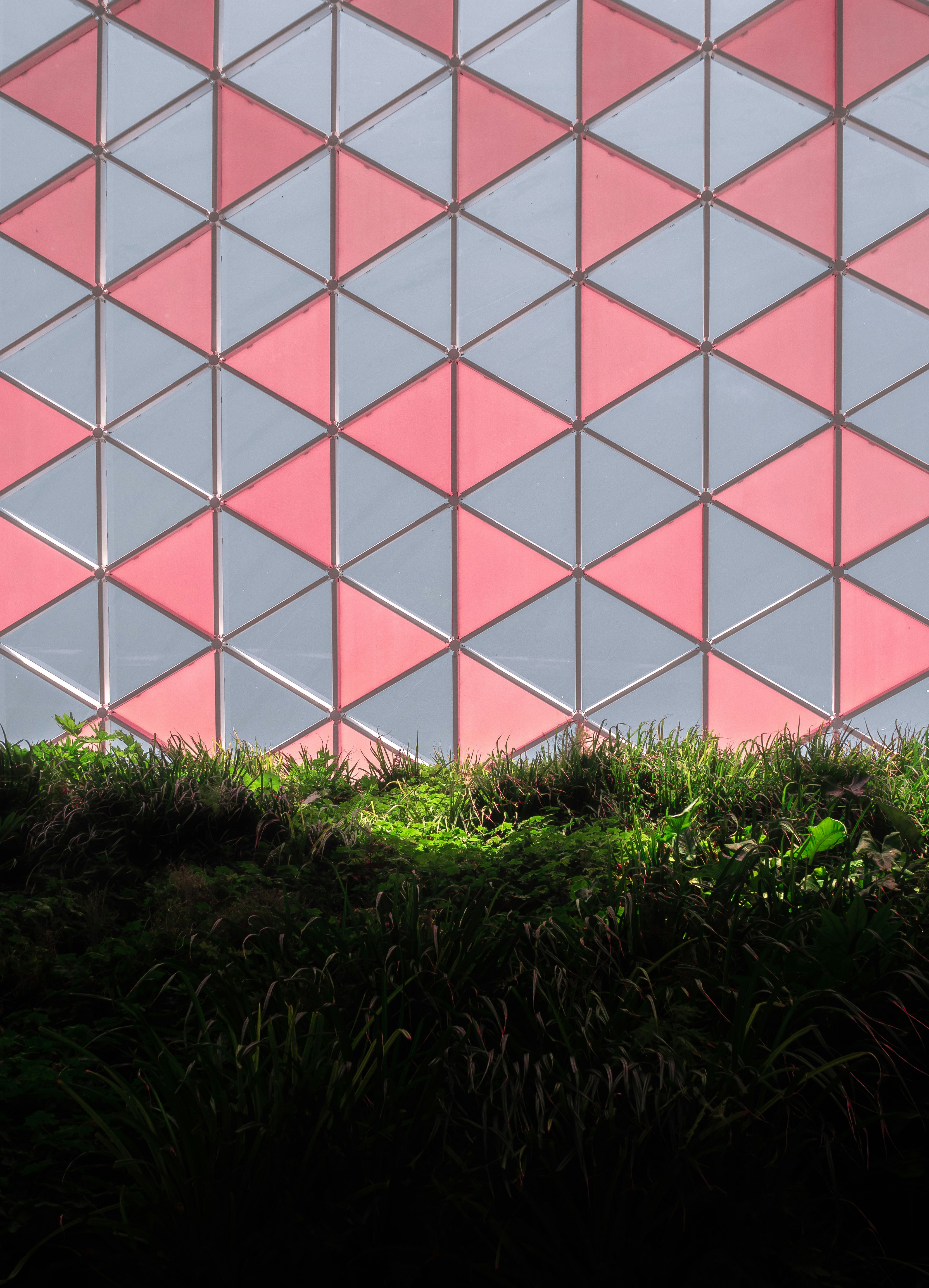 Compact Capture & Live Shopping Kits for Pop‑Ups in 2026: Audio, Video and Point‑of‑Sale Essentials