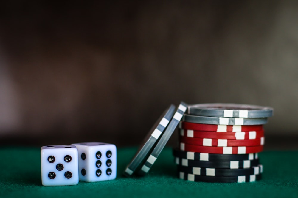 two white dice cubes