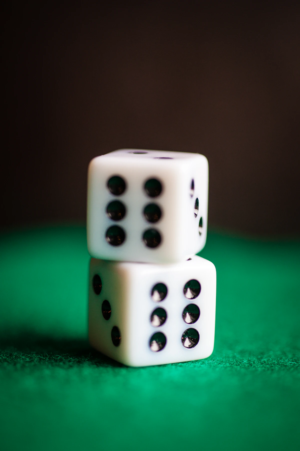 How to Fill in a Yahtzee Score Sheet With Auto Totals