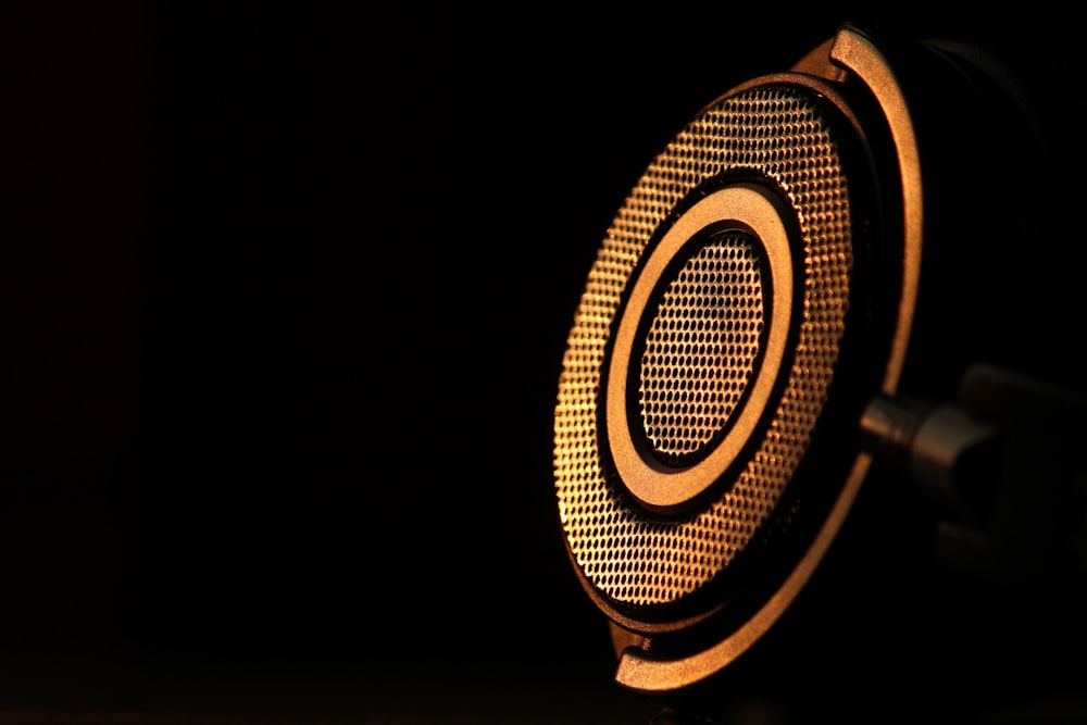 a close up of a microphone in the dark