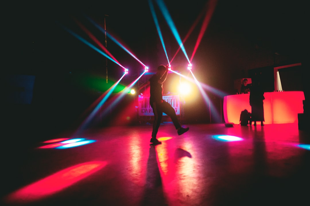 Wedding dance floors are making a comeback in the crowd