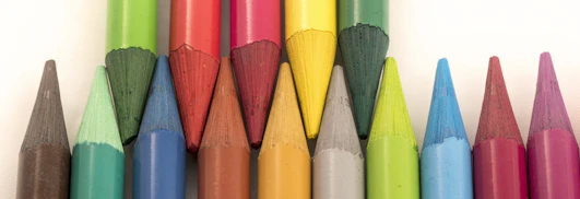 assorted-color crayons