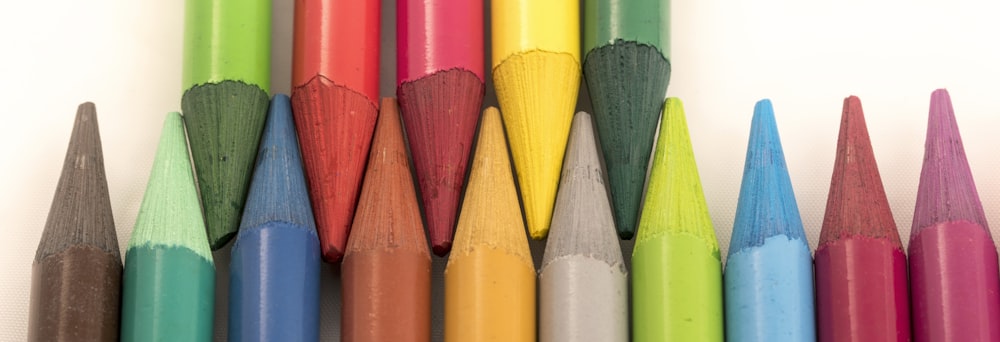 assorted-color crayons