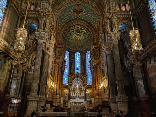 La Basilique Notre Dame de Fourvière things to do in Tour Incity