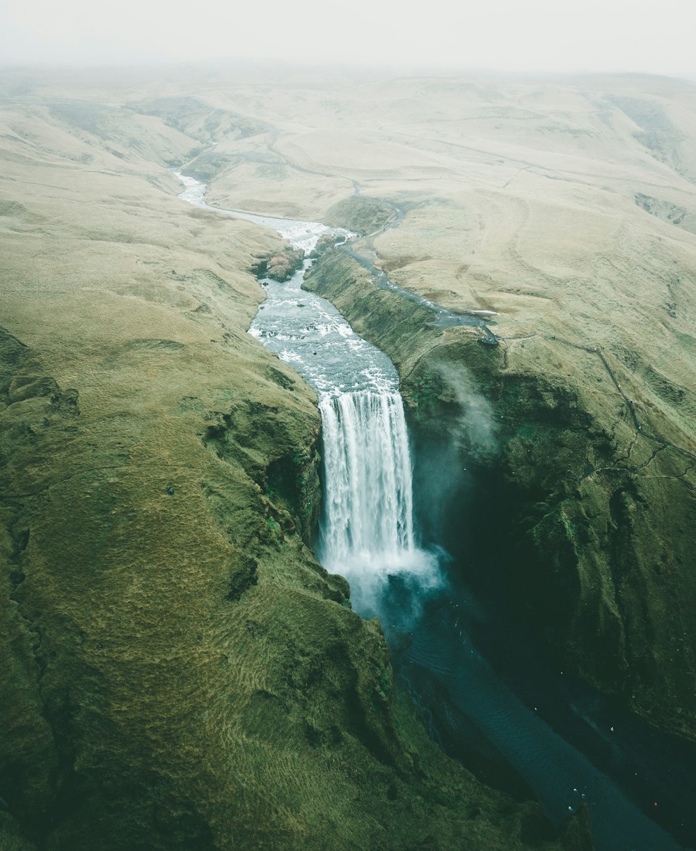 Wasserfälle tagsüber