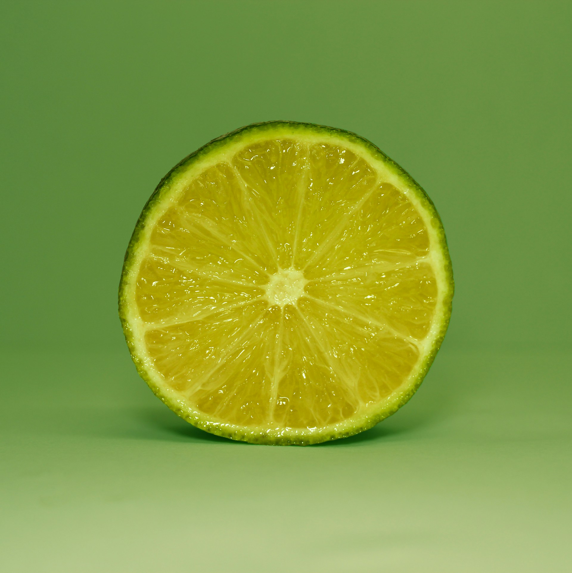 round citrus fruit