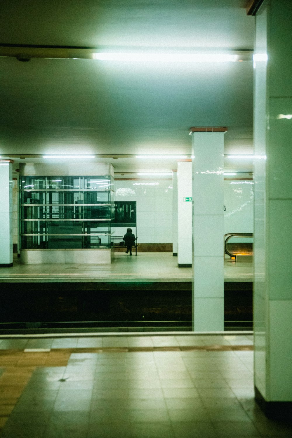 brown floor tiles