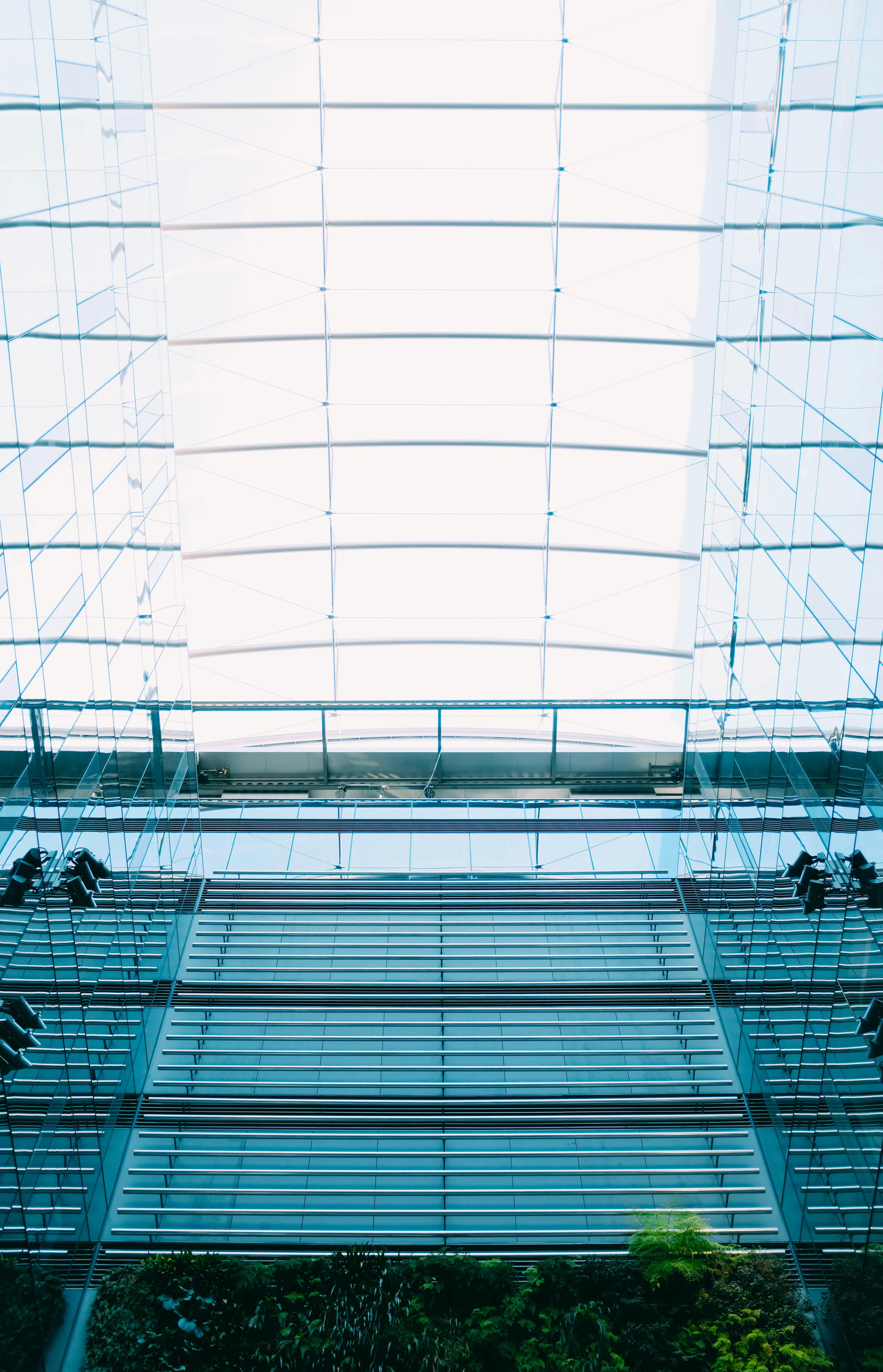 Photo by adrienolichon