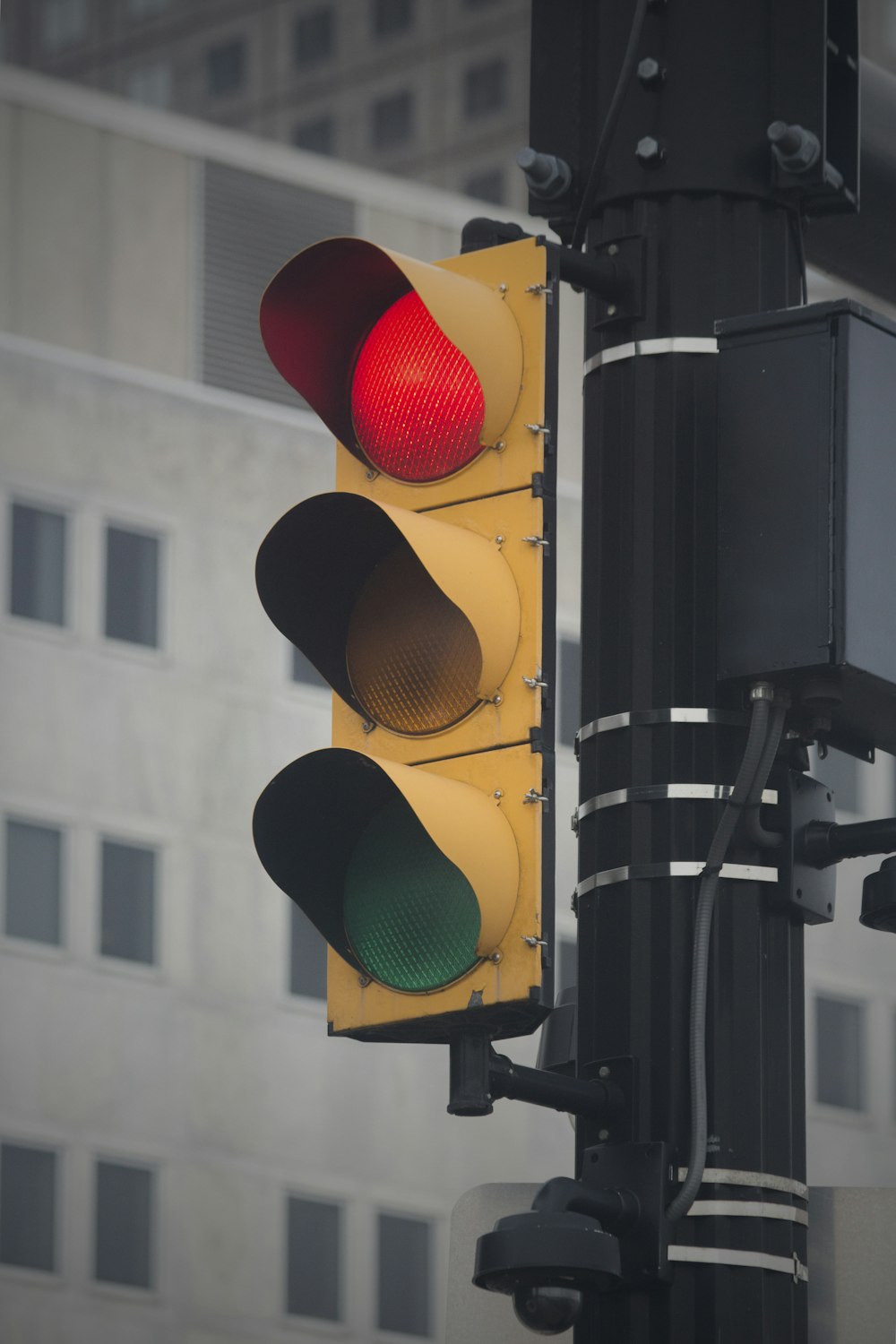 traffic light at red