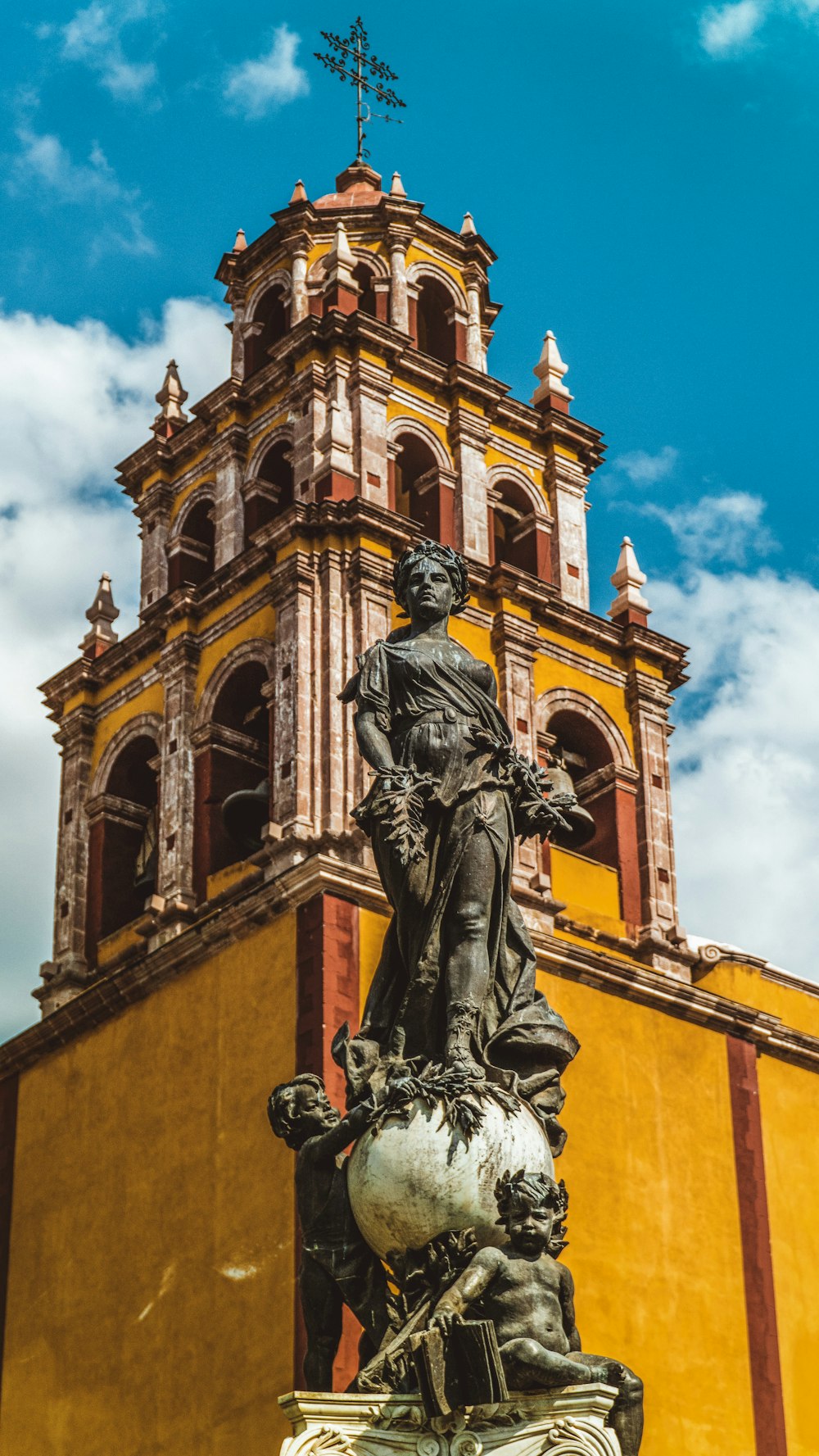 estatua de hormigón