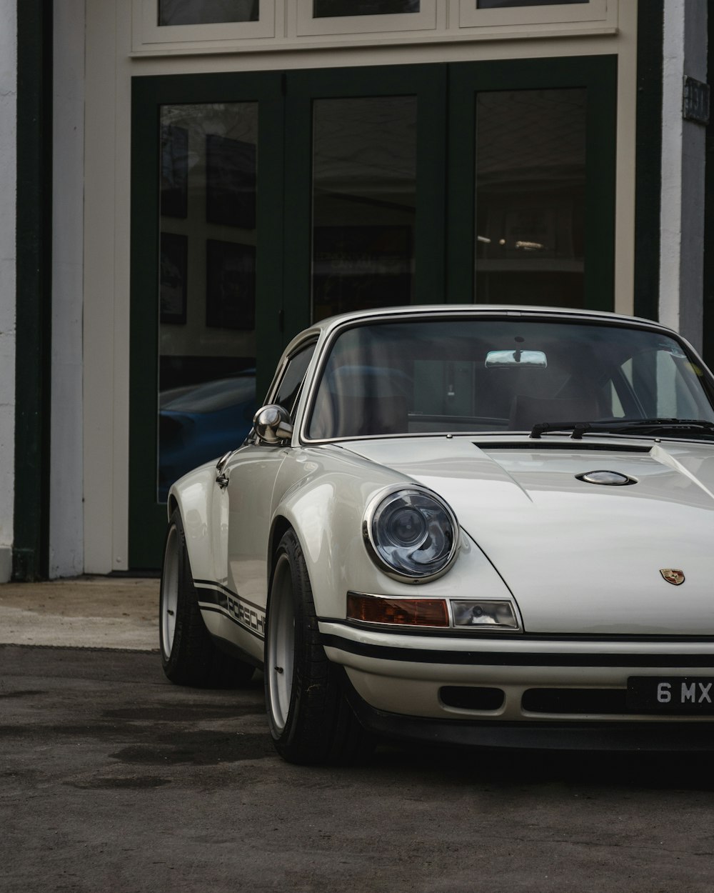 999+ Classic Porsche Pictures | Download on Unsplash