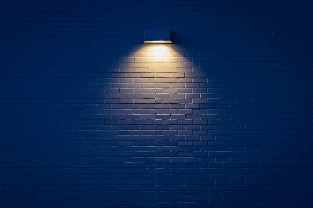 Light Wall Pictures | Download Free Images on Unsplash