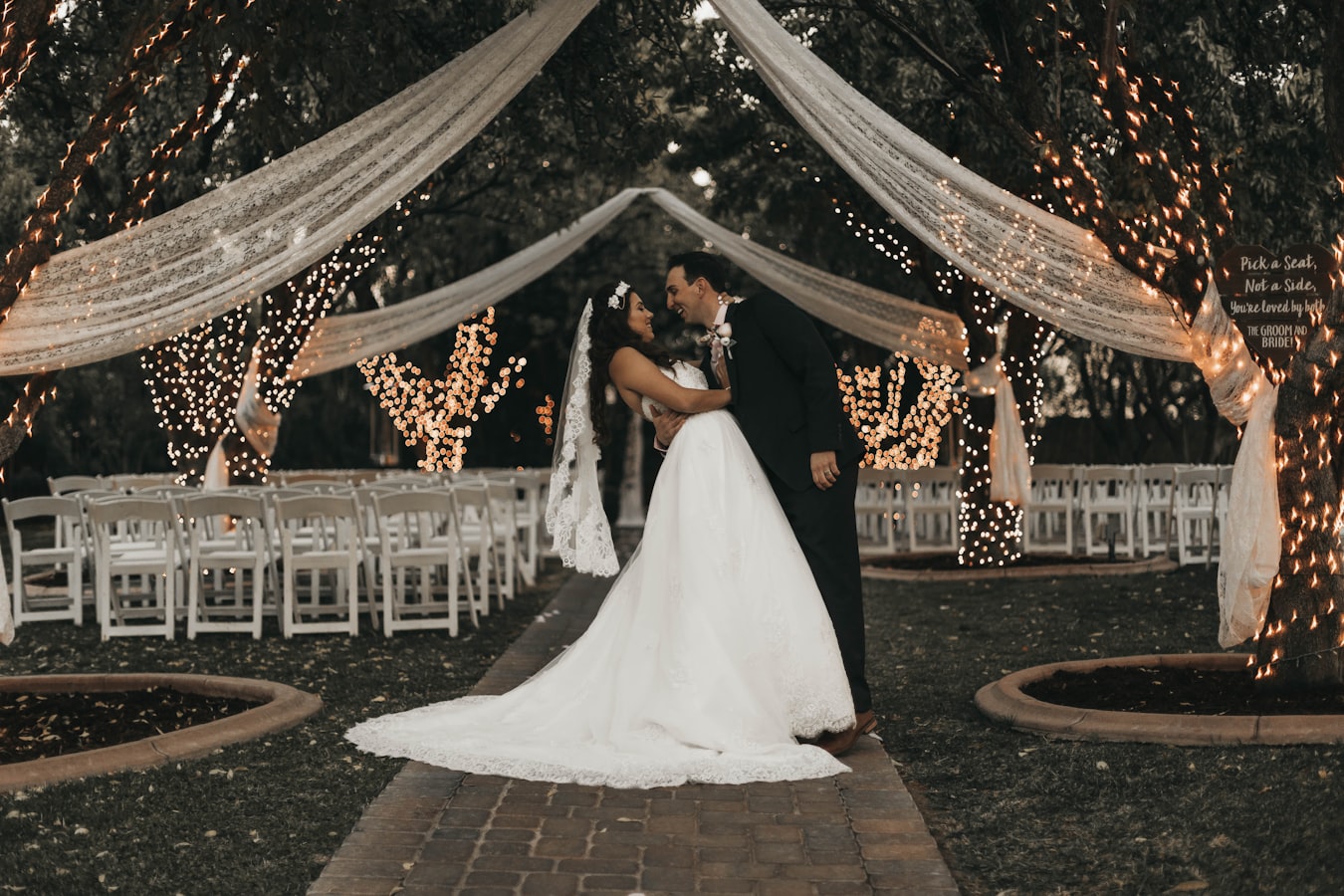 Wondrous Weddings 3 Magical Ways To Use Your Drapes