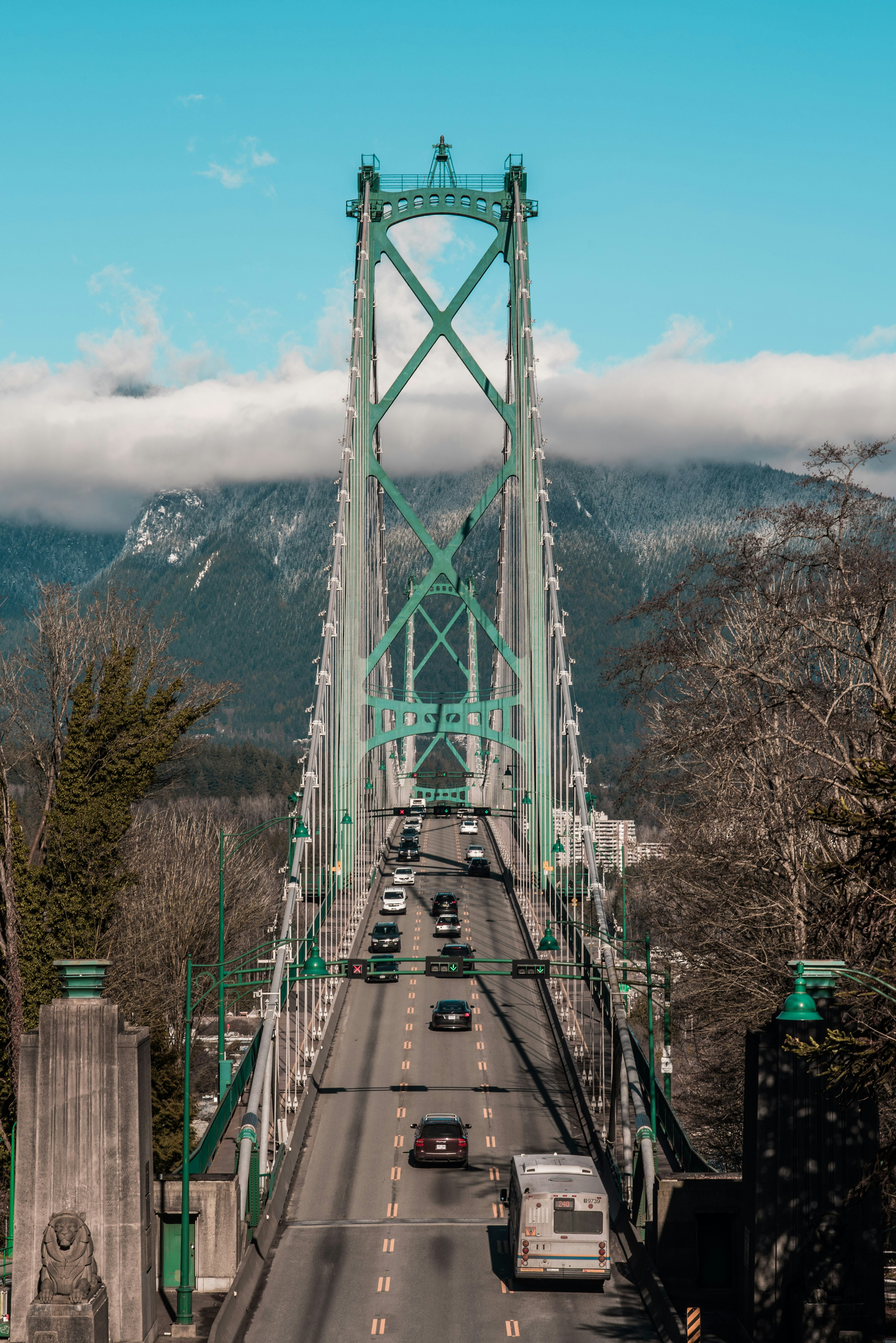 photo-1553122529-5e31d5324c48?ixlib=rb-1.2.1&ixid=eyJhcHBfaWQiOjEyMDd9&auto=format&fit=crop&w=934&q=80