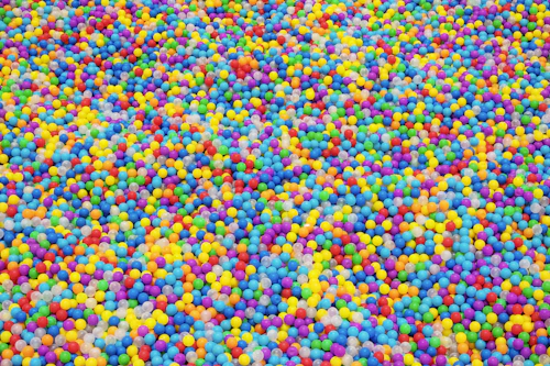 Colourful play balls