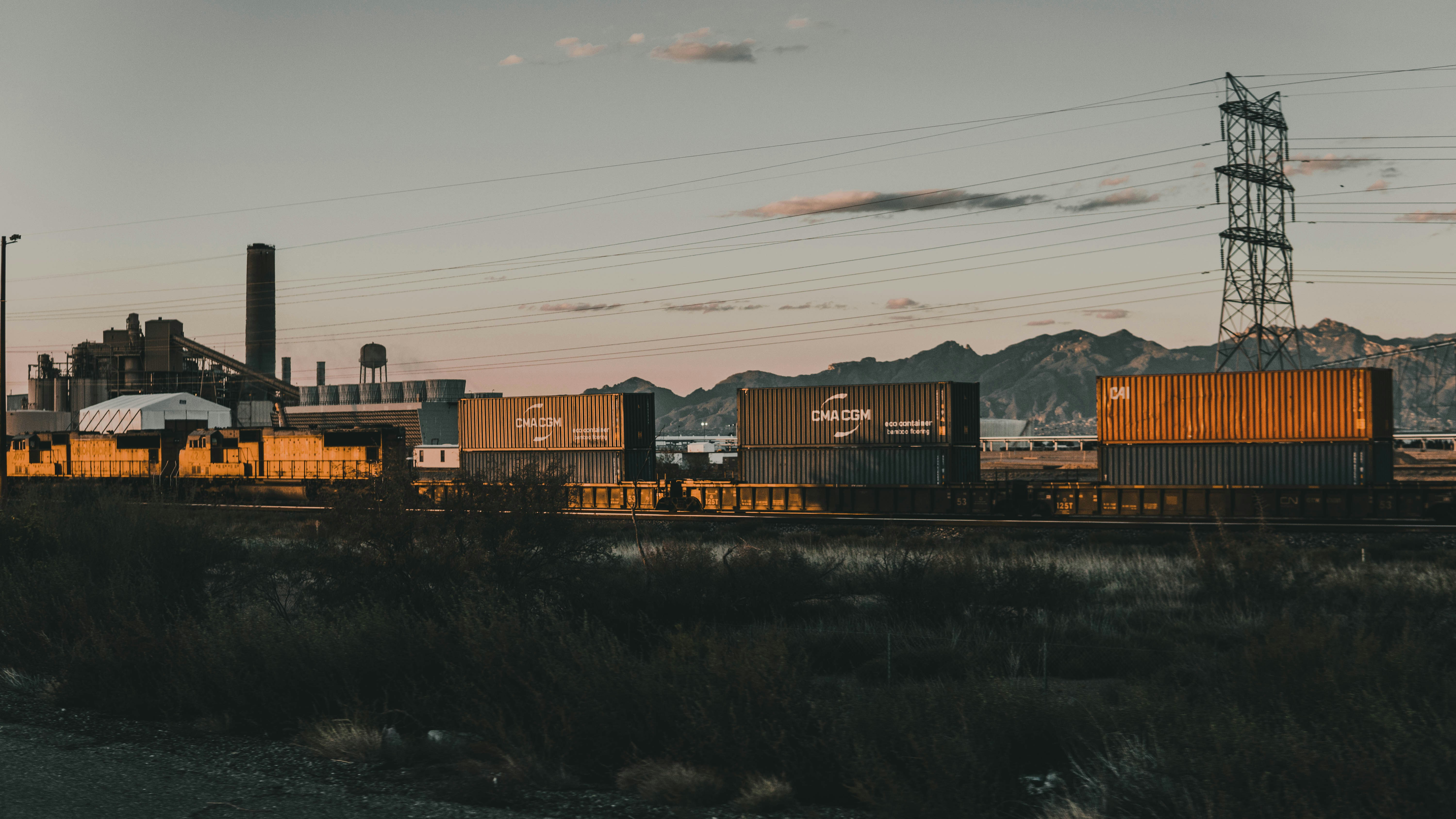 What Mid-Market US Companies Get Wrong About Supply Chain — And What Philippine Consultants Are Fixing