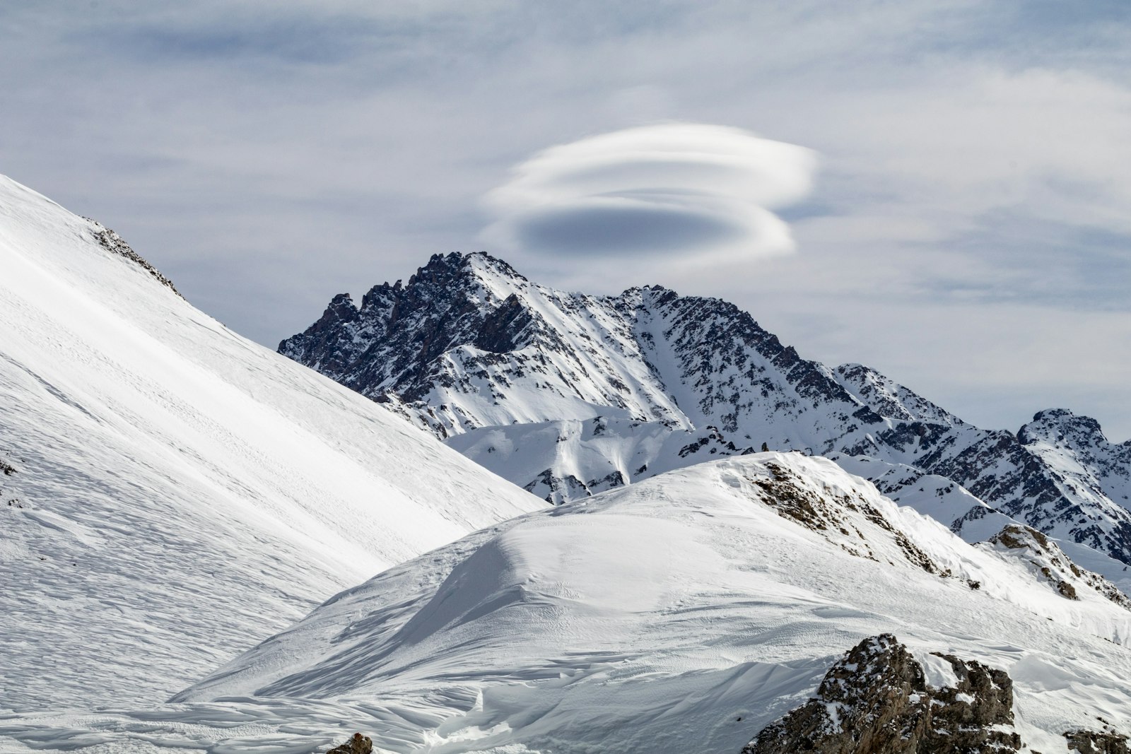 Canon EOS 80D + Canon EF 70-300mm F4-5.6L IS USM sample photo. Mountain alps photography