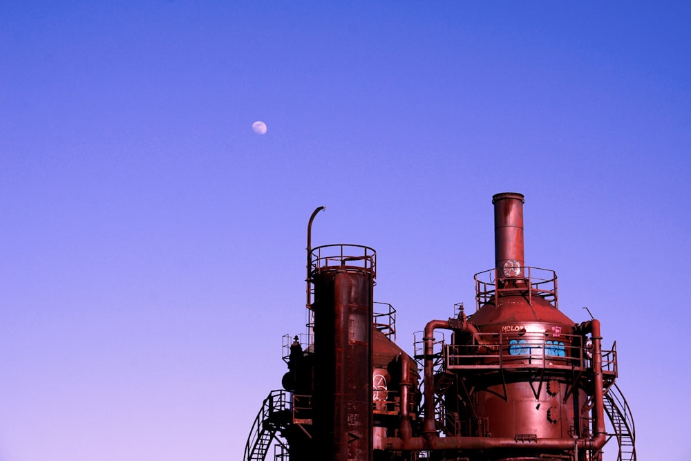 brown tank under clear blue sky