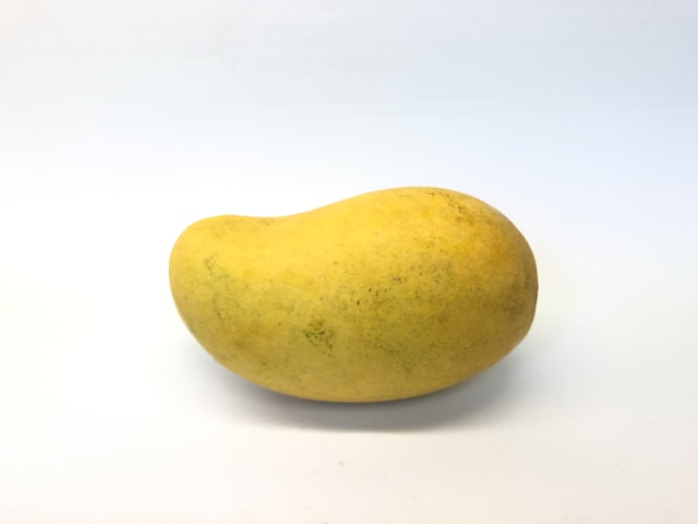 MALGOVA MANGO / மல்கோவா மாம்பழம் 250 GMS