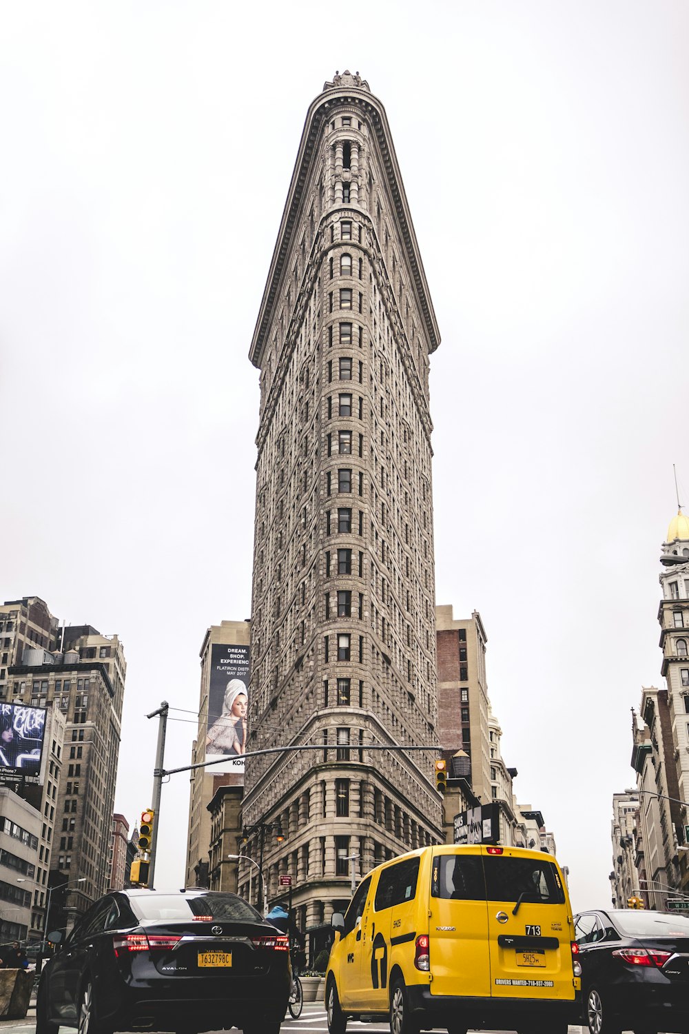 Flatiron building during daytime