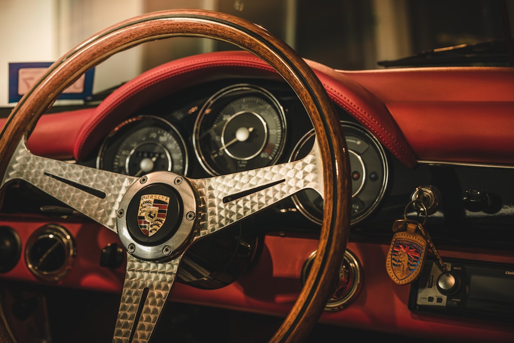 brown and black vehicle steering wheel