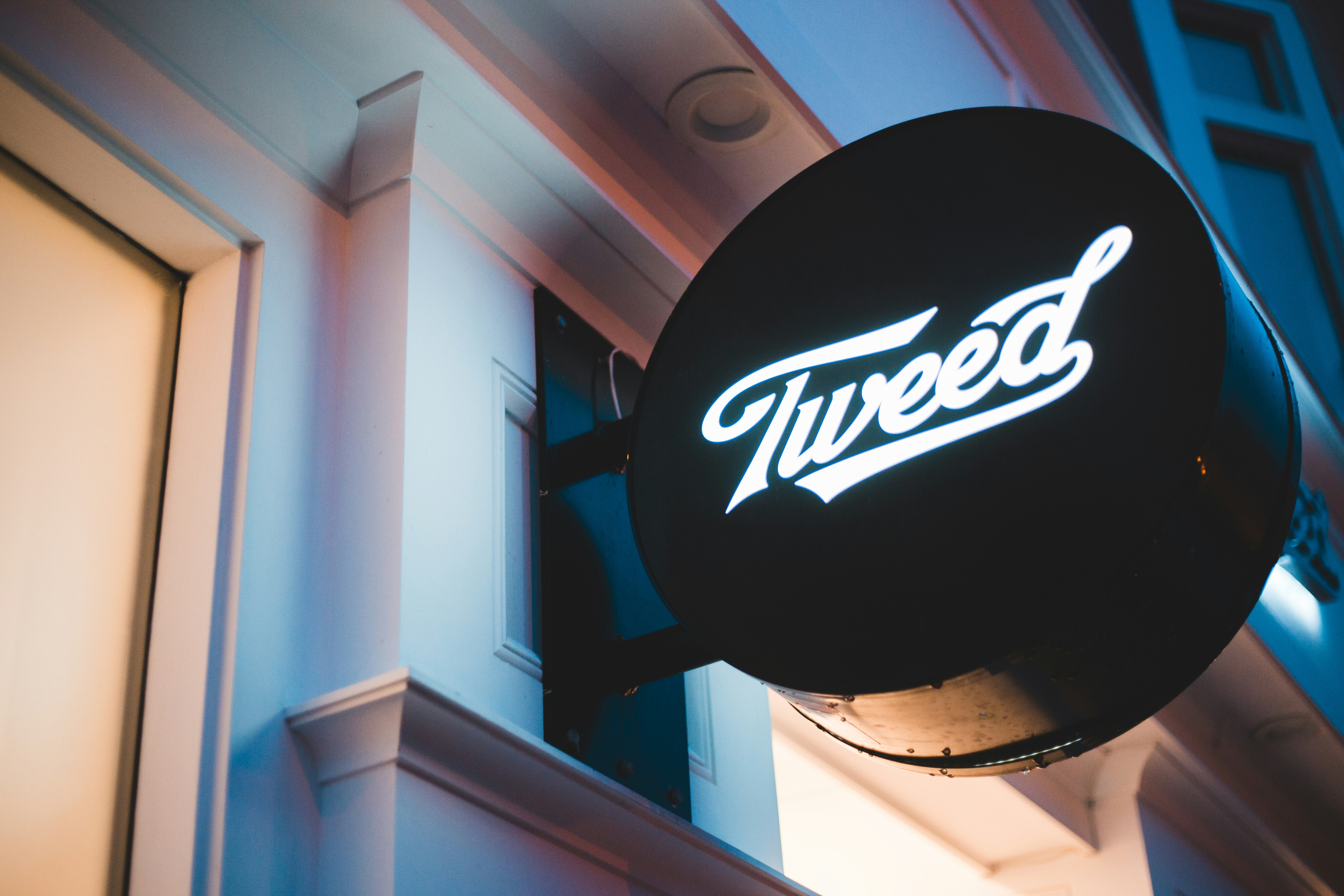 black and white Tweed signage