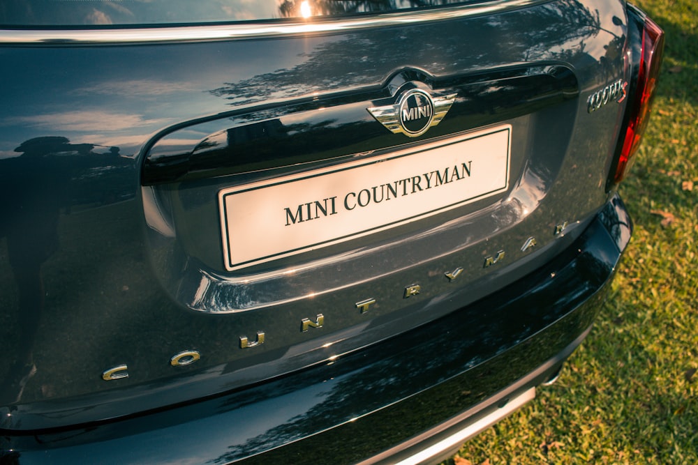 black Mini Countryman