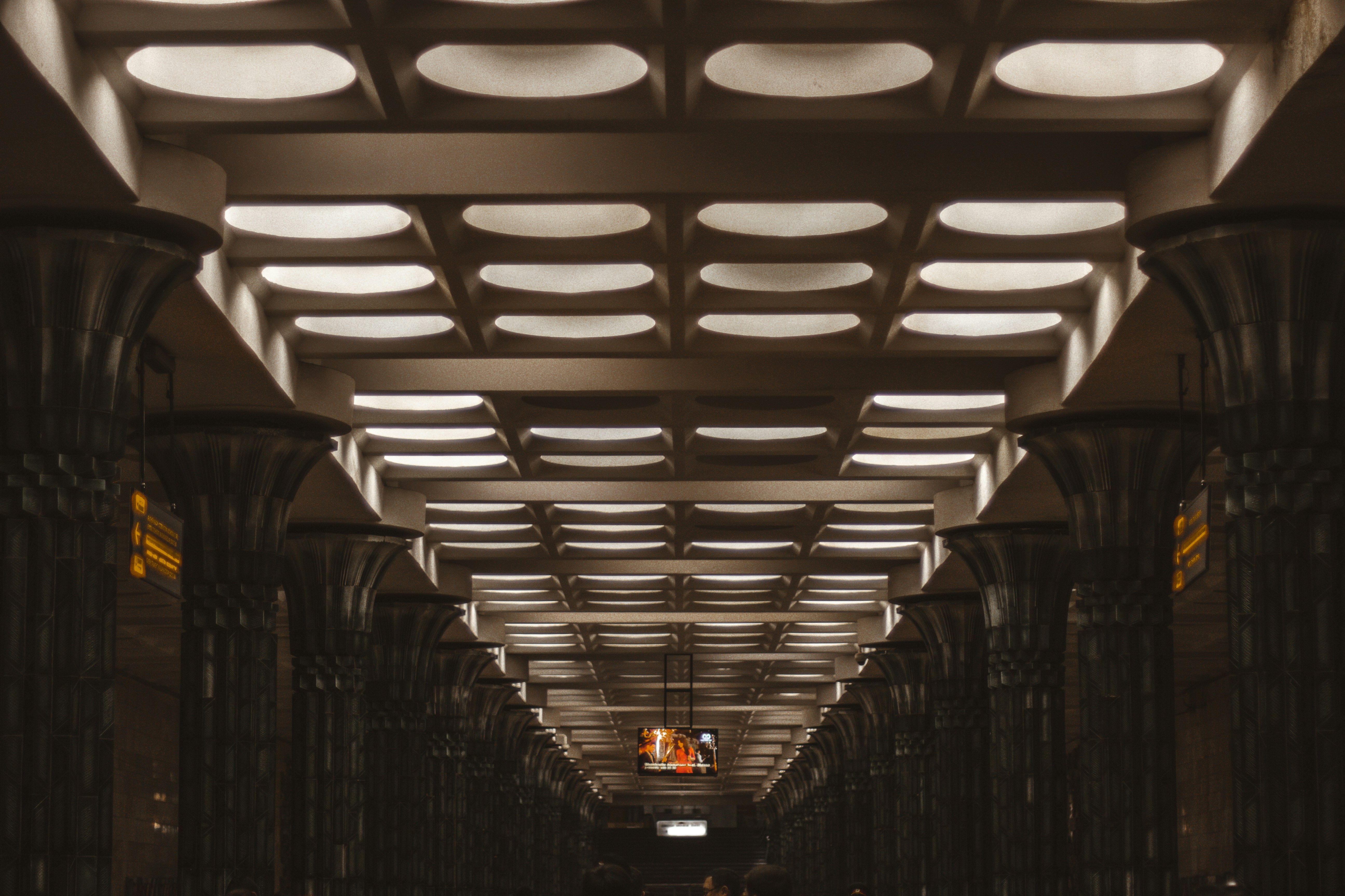 brown concrete building