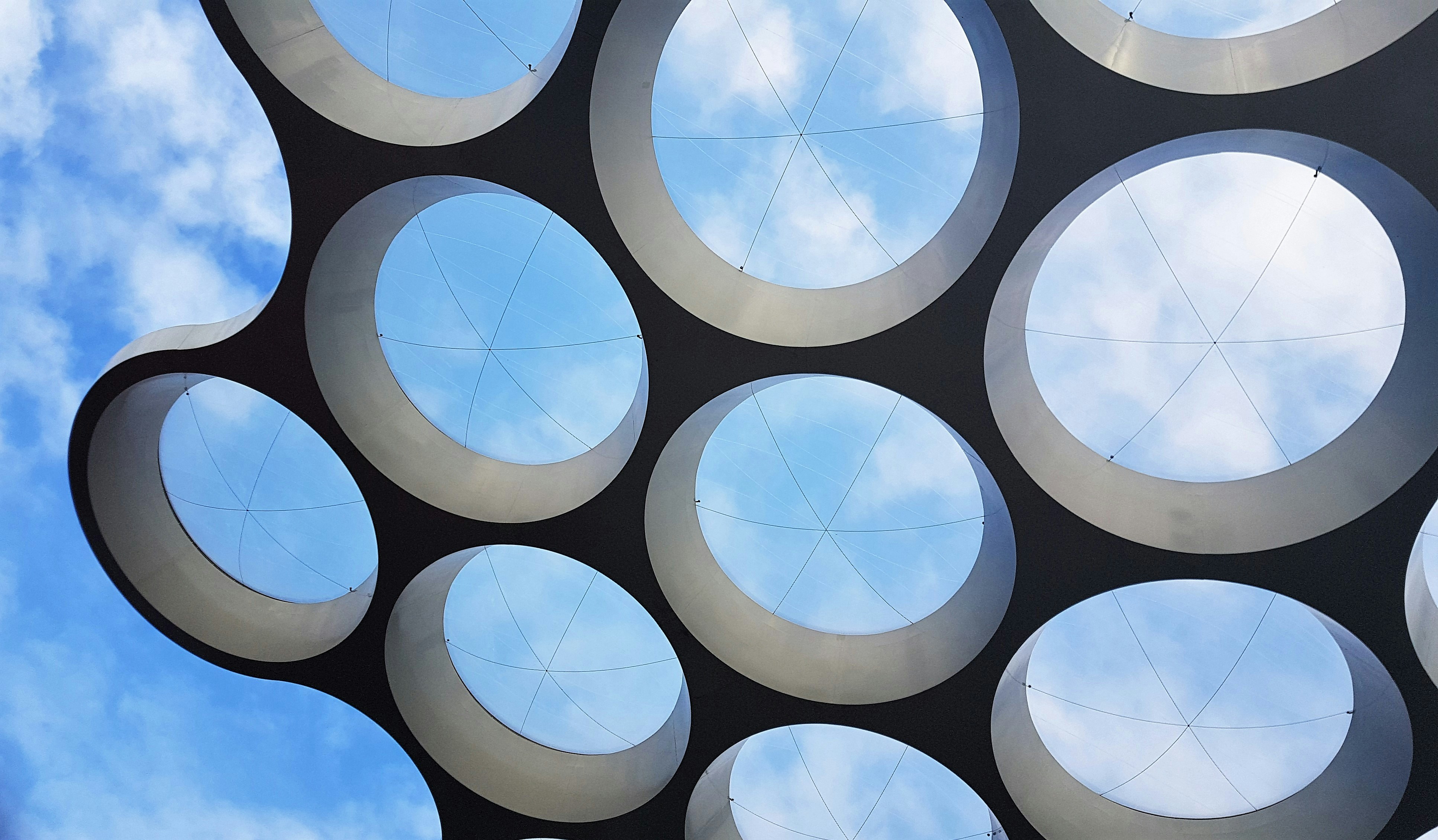 Choose from a curated selection of blue wallpapers for your mobile and desktop screens. Always free on Unsplash.