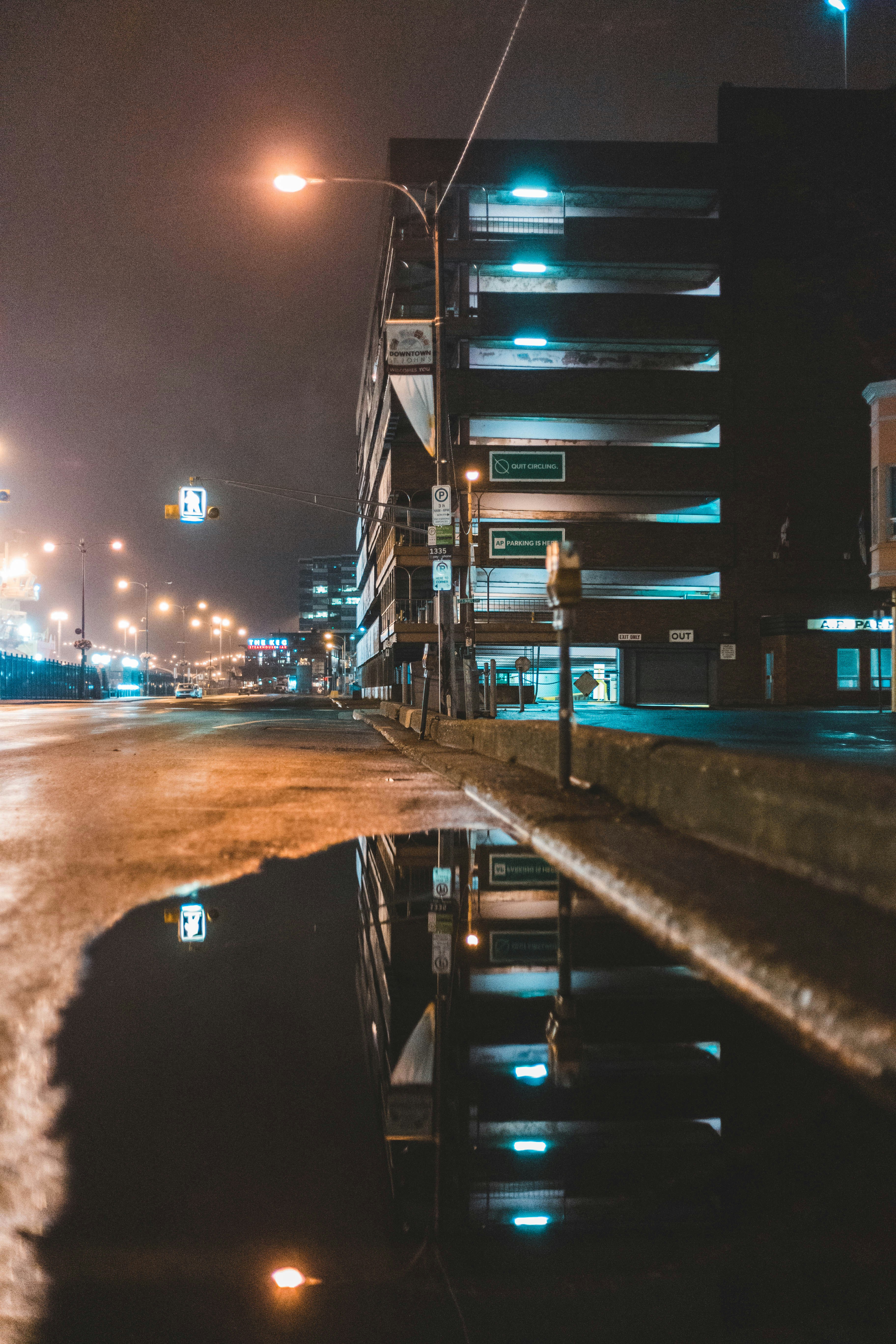 Photo by introspectivedsgn