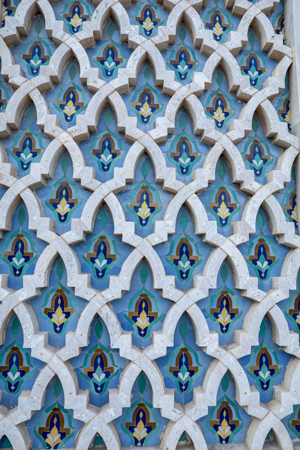 白と青の壁の装飾