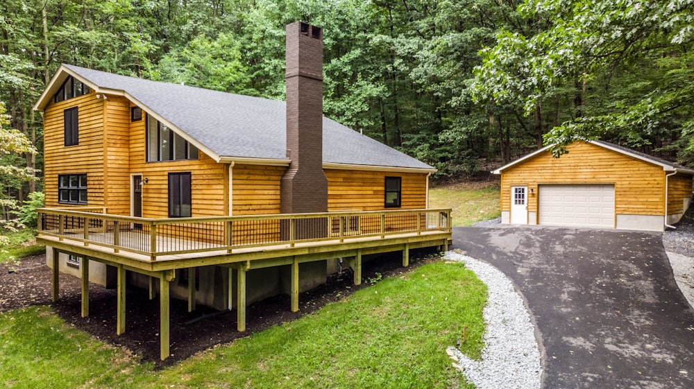 brown wooden cabin house during daytime