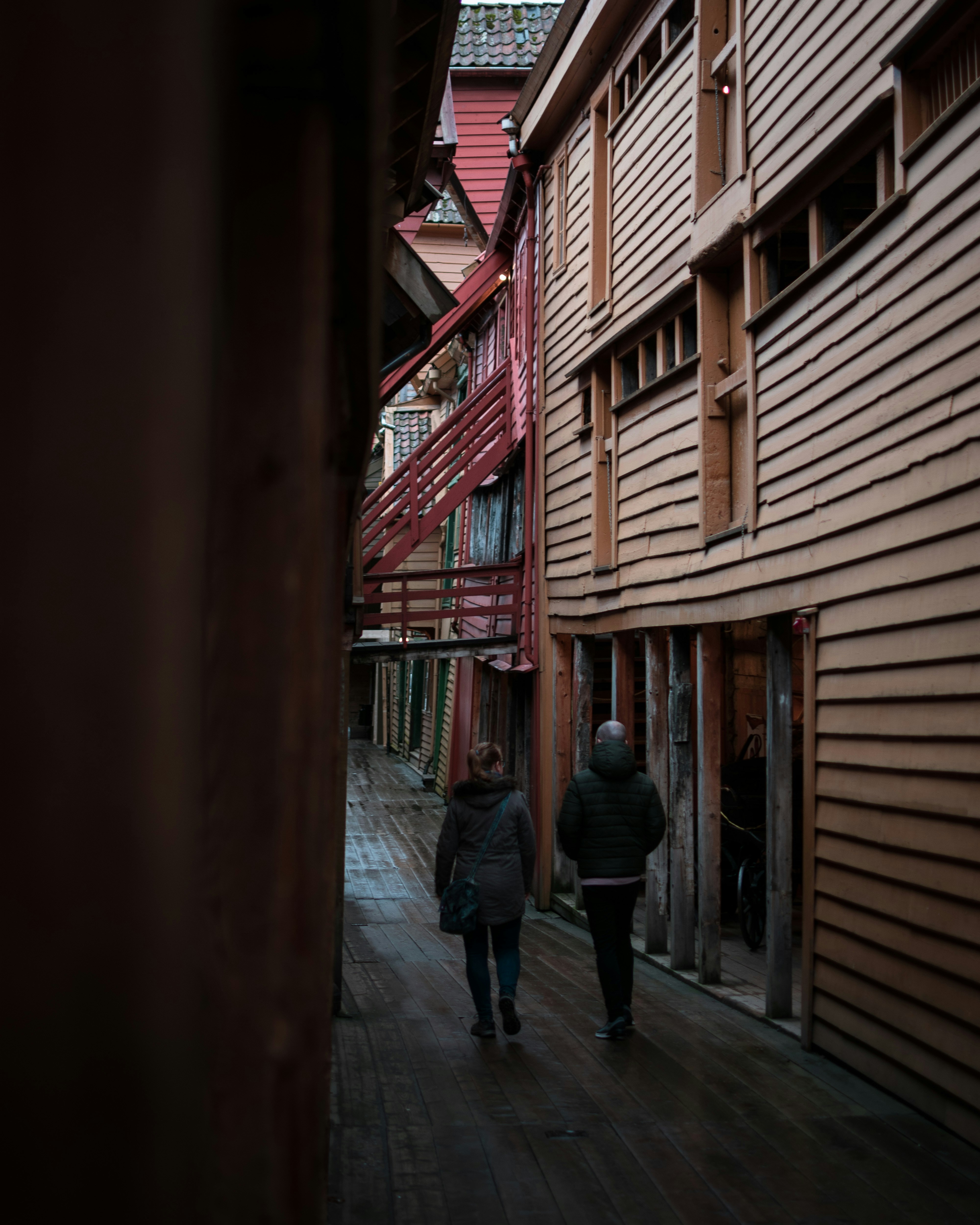 Photo by lachlangowen